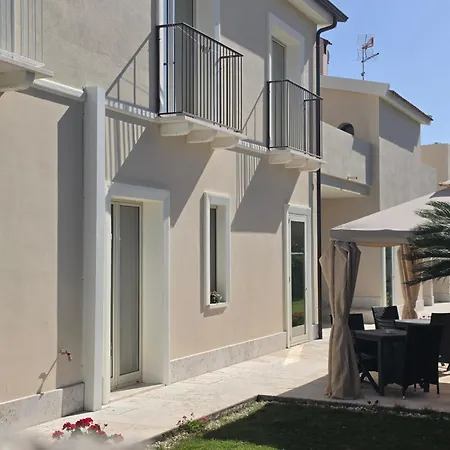 Hotel Alberta 3*