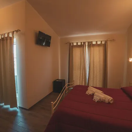 ホテル Alberta 3*