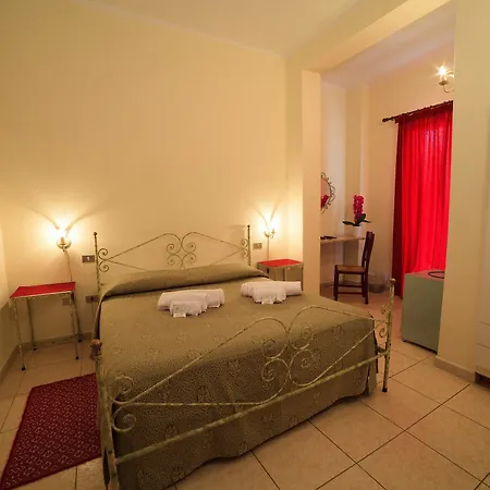 Alberta Hotel 3*